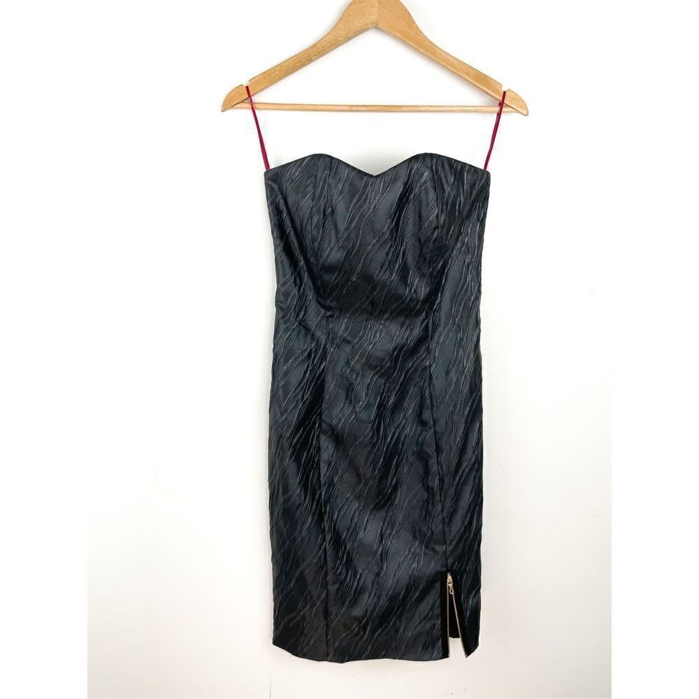 NADA Boned Strapless Textured Zipper Dress‎